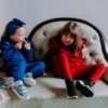 maglia in cotone per bambina rossa o blu