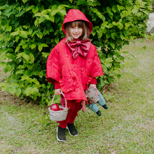 mantellina cappuccetto rosso invernale da bambina
