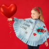 Mantellina giubbetto in jeans love da bambina