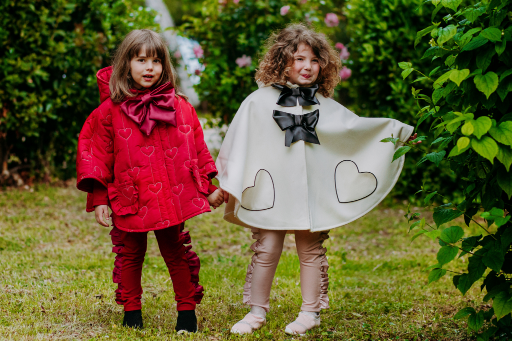 mantellina bambina fino a 5 anni firmata Giulia Mantelline