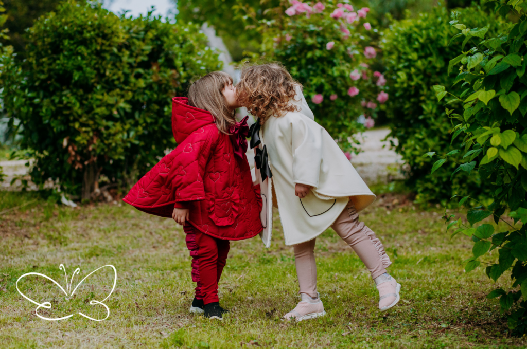 Mantelline per bambine fino a 5 anni firmate Giulia Mantelline