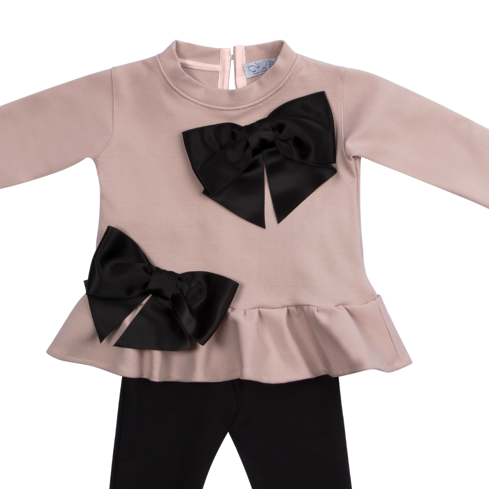 completo da bambina maglia e pantalone con fiocchi neri